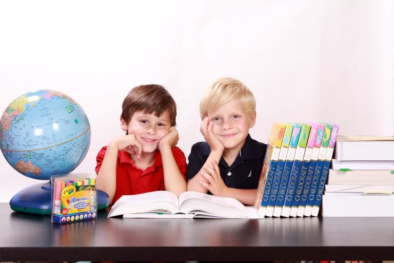 boys-gebe6df261_1920